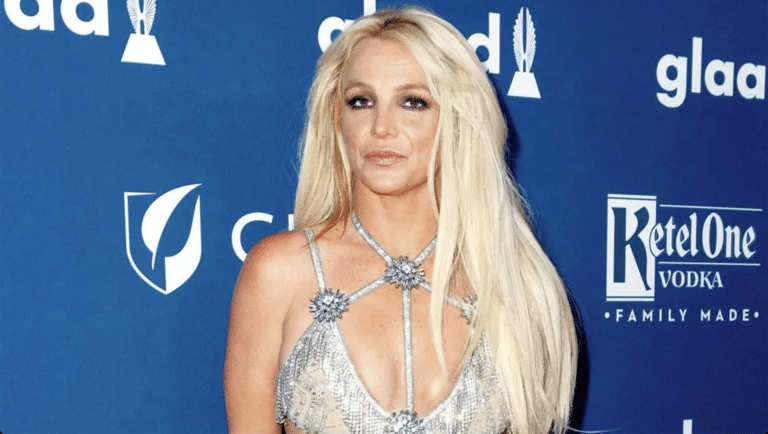 Britney Spears Lights Cigarette Mid-Flight, Blames Vodka and Laughs Off Federal Warning Woman in me universal pictures biopic